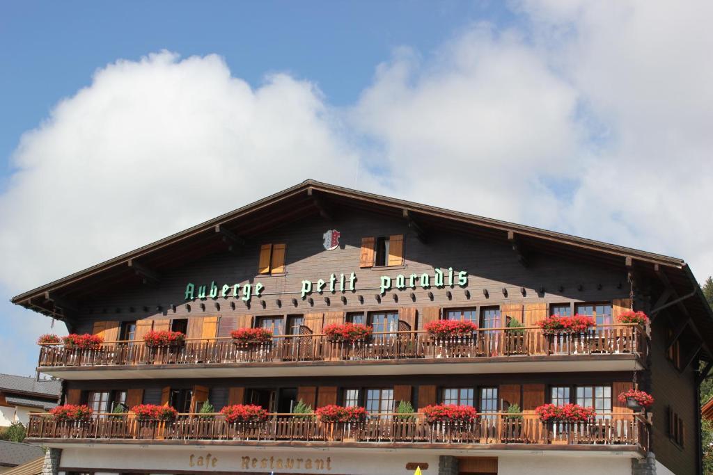 Petit Paradis Crans-Montana Buitenkant foto